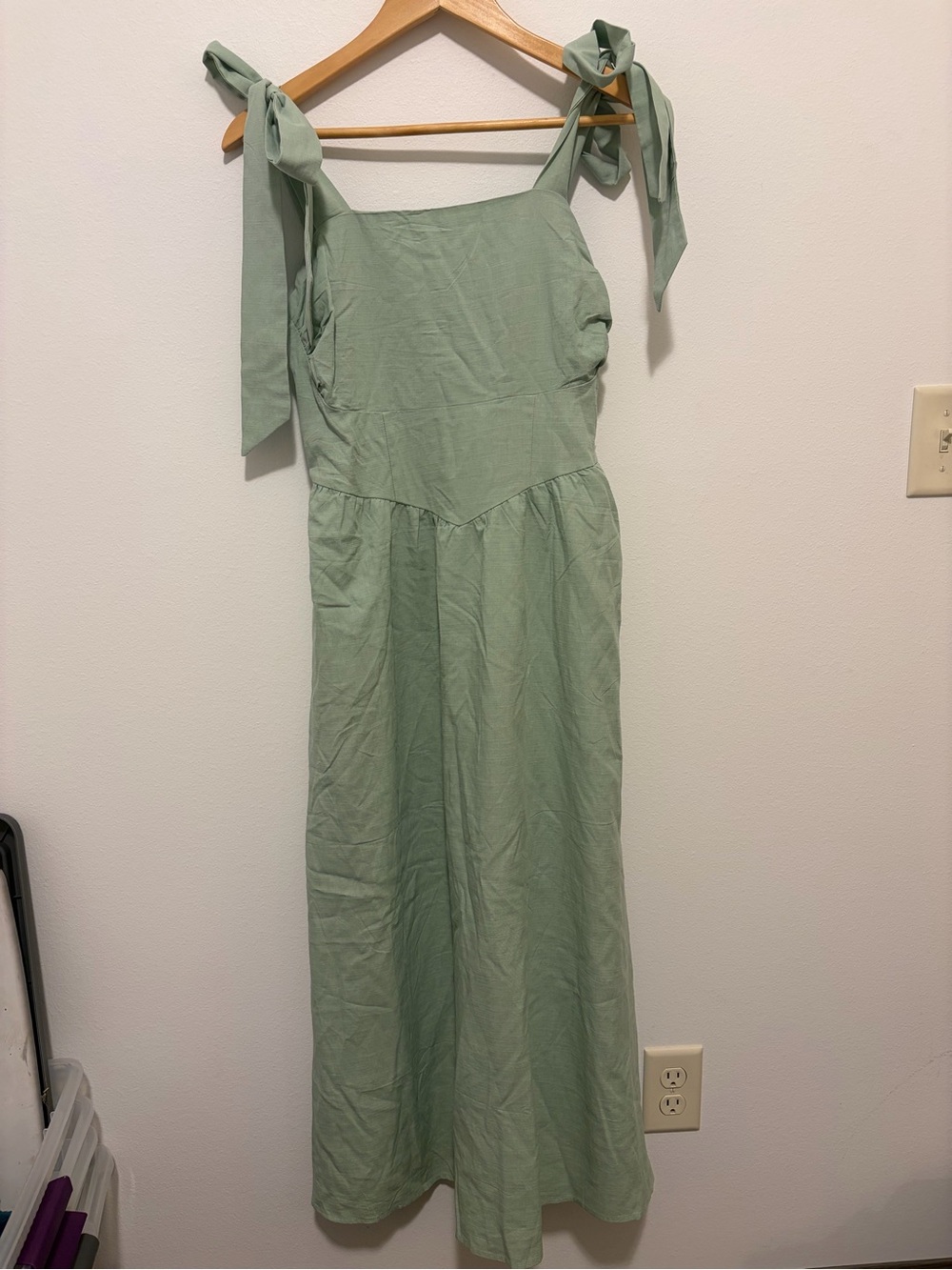 Sage Tie-Shoulder Midi Dress with Adjustable Bows
